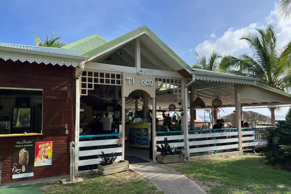 Coco Breeze - Anse Des Rochers Saint-Francois  Exterior photo
